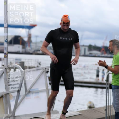 16.08.2026 - KN Förde Triathlon 2026 Antke Förster http://msf.ph/oto/9997868 16.08.2026 12:40:02 Schwimmen 512, 518, 531, 508, 513, 526 meine-sportfotos.de