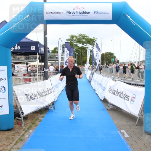 16.08.2026 - KN Förde Triathlon 2026 Markus Tischler http://msf.ph/oto/9997879 16.08.2026 12:03:43 Ziel 312, 312 meine-sportfotos.de
