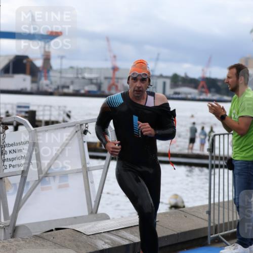 16.08.2026 - KN Förde Triathlon 2026 Antke Förster http://msf.ph/oto/9997903 16.08.2026 12:40:52 Schwimmen 509, 514, 522, 534, 506, 507, 519, 521 meine-sportfotos.de