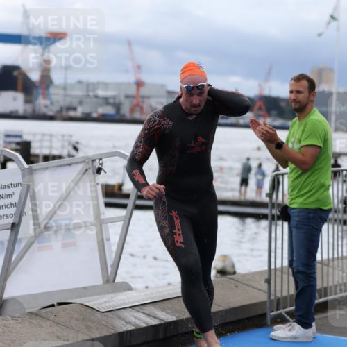 16.08.2026 - KN Förde Triathlon 2026 Antke Förster http://msf.ph/oto/9997911 16.08.2026 12:40:59 Schwimmen 507, 509, 514, 519, 522, 534, 506, 521, 523, 543 meine-sportfotos.de