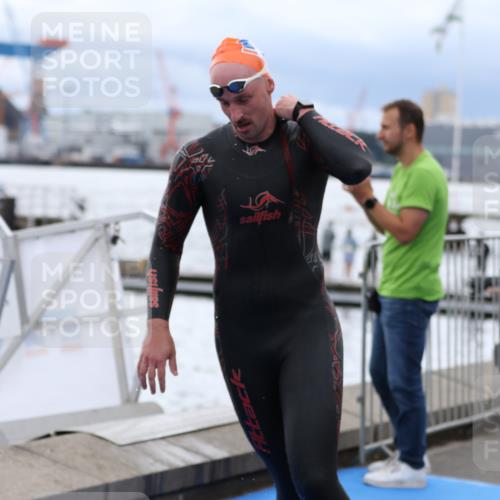 16.08.2026 - KN Förde Triathlon 2026 Antke Förster http://msf.ph/oto/9997915 16.08.2026 12:41:00 Schwimmen 507, 509, 514, 519, 521, 522, 534, 506, 521, 523, 543 meine-sportfotos.de