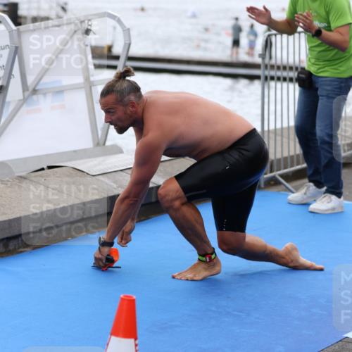 16.08.2026 - KN Förde Triathlon 2026 Antke Förster http://msf.ph/oto/9997918 16.08.2026 12:41:15 Schwimmen 506, 507, 509, 519, 521, 522, 506, 520, 523, 527, 528, 540, 543 meine-sportfotos.de