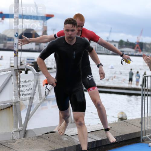 16.08.2026 - KN Förde Triathlon 2026 Antke Förster http://msf.ph/oto/9997923 16.08.2026 12:41:21 Schwimmen 506, 521, 543, 520, 523, 527, 528, 540, 543 meine-sportfotos.de