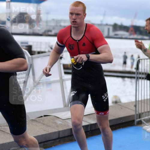 16.08.2026 - KN Förde Triathlon 2026 Antke Förster http://msf.ph/oto/9997925 16.08.2026 12:41:22 Schwimmen 506, 521, 523, 543, 511, 520, 523, 527, 528, 540 meine-sportfotos.de