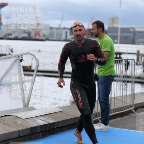 16.08.2026 - KN Förde Triathlon 2026 Antke Förster http://msf.ph/oto/9997936 16.08.2026 12:41:29 Schwimmen 506, 523, 528, 540, 543, 511, 520, 527, 540 meine-sportfotos.de