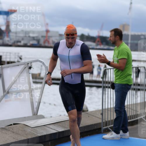 16.08.2026 - KN Förde Triathlon 2026 Antke Förster http://msf.ph/oto/9997950 16.08.2026 12:41:40 Schwimmen 506, 520, 523, 527, 528, 540, 543, 511, 520, 524 meine-sportfotos.de