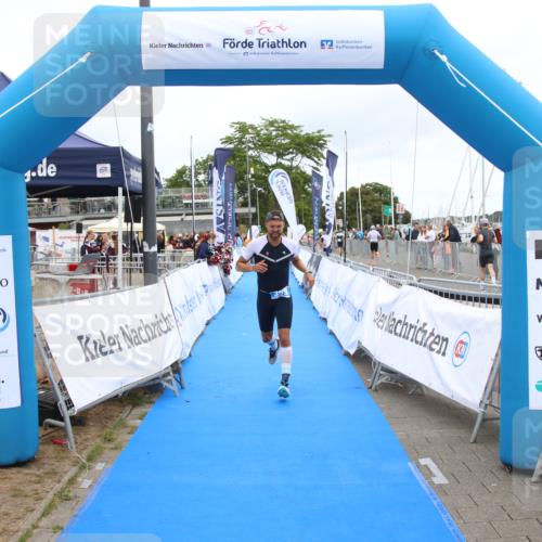16.08.2026 - KN Förde Triathlon 2026 Markus Tischler http://msf.ph/oto/9997951 16.08.2026 12:04:59 Ziel 359, 359 meine-sportfotos.de