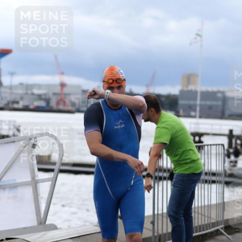 16.08.2026 - KN Förde Triathlon 2026 Antke Förster http://msf.ph/oto/9998021 16.08.2026 12:44:20 Schwimmen 532, 553, 575, 541, 544, 546, 548, 556, 558, 598 meine-sportfotos.de