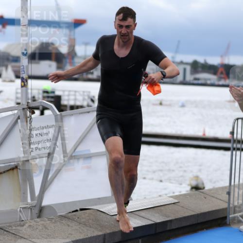 16.08.2026 - KN Förde Triathlon 2026 Antke Förster http://msf.ph/oto/9998060 16.08.2026 12:45:11 Schwimmen 549, 550, 559, 588, 545, 574, 587 meine-sportfotos.de