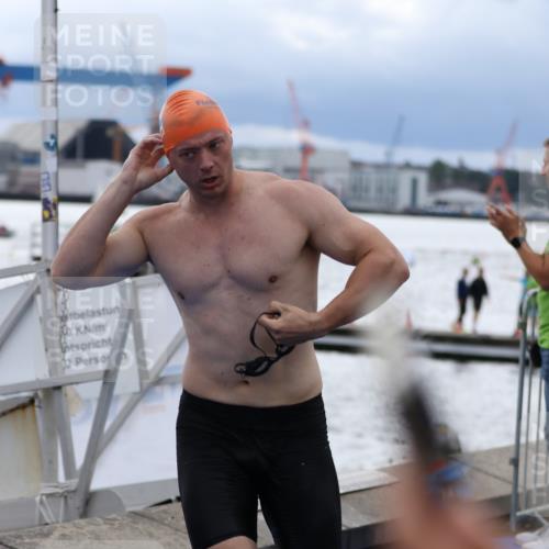 16.08.2026 - KN Förde Triathlon 2026 Antke Förster http://msf.ph/oto/9998070 16.08.2026 12:45:38 Schwimmen 545, 574, 587, 515, 557, 561, 562, 580 meine-sportfotos.de