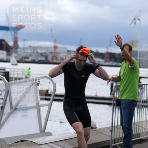 16.08.2026 - KN Förde Triathlon 2026 Antke Förster http://msf.ph/oto/9998088 16.08.2026 12:45:55 Schwimmen 515, 545, 557, 561, 562, 580, 587, 517, 535, 555, 557, 569, 571, 701 meine-sportfotos.de