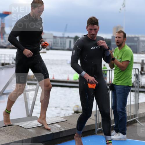 16.08.2026 - KN Förde Triathlon 2026 Antke Förster http://msf.ph/oto/9998102 16.08.2026 12:46:18 Schwimmen 517, 535, 555, 557, 561, 571, 701, 517, 555, 569, 710 meine-sportfotos.de