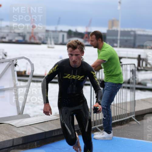 16.08.2026 - KN Förde Triathlon 2026 Antke Förster http://msf.ph/oto/9998142 16.08.2026 12:47:31 Schwimmen 567, 579, 705, 565, 572, 573, 583, 702, 707, 712 meine-sportfotos.de