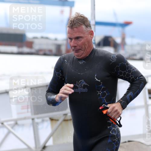 16.08.2026 - KN Förde Triathlon 2026 Antke Förster http://msf.ph/oto/9998164 16.08.2026 12:48:11 Schwimmen 565, 568, 572, 702, 707, 733, 539, 581, 586, 600 meine-sportfotos.de