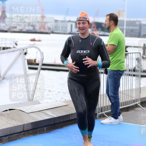 16.08.2026 - KN Förde Triathlon 2026 Antke Förster http://msf.ph/oto/9998213 16.08.2026 12:49:56 Schwimmen 578, 592, 595, 597, 709, 720, 589, 601, 605, 611, 711, 721, 740 meine-sportfotos.de