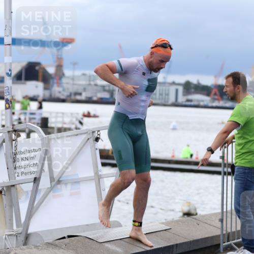 16.08.2026 - KN Förde Triathlon 2026 Antke Förster http://msf.ph/oto/9998223 16.08.2026 12:50:13 Schwimmen 589, 595, 601, 605, 709, 711, 602, 603, 611, 704, 721, 740 meine-sportfotos.de