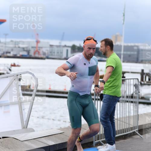 16.08.2026 - KN Förde Triathlon 2026 Antke Förster http://msf.ph/oto/9998224 16.08.2026 12:50:13 Schwimmen 589, 595, 601, 605, 709, 711, 602, 603, 611, 704, 721, 740 meine-sportfotos.de