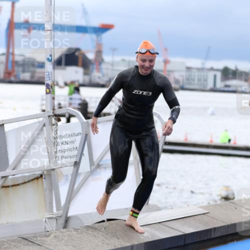 16.08.2026 - KN Förde Triathlon 2026 Antke Förster http://msf.ph/oto/9998239 16.08.2026 12:50:25 Schwimmen 589, 601, 605, 611, 704, 711, 721, 740, 596, 602, 603, 706, 714, 727 meine-sportfotos.de