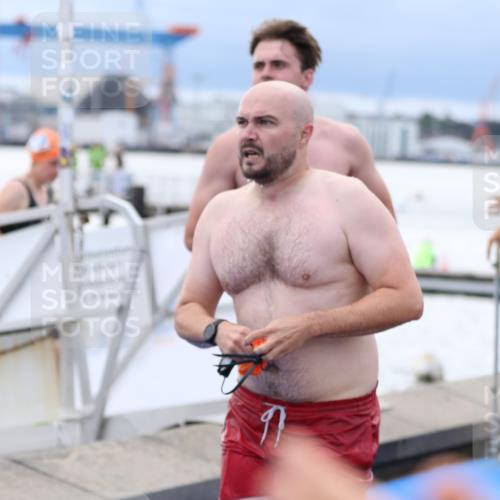 16.08.2026 - KN Förde Triathlon 2026 Antke Förster http://msf.ph/oto/9998264 16.08.2026 12:50:55 Schwimmen 596, 599, 603, 607, 706, 714, 727, 713, 715, 718, 723, 724, 725, 729 meine-sportfotos.de
