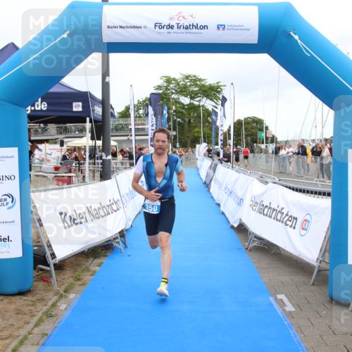 16.08.2026 - KN Förde Triathlon 2026 Markus Tischler http://msf.ph/oto/9998320 16.08.2026 12:05:29 Ziel 350, 350 meine-sportfotos.de