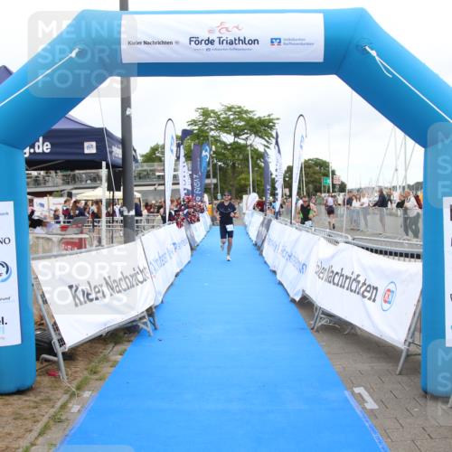 16.08.2026 - KN Förde Triathlon 2026 Markus Tischler http://msf.ph/oto/9998370 16.08.2026 12:06:07 Ziel 328, 341, 328, 341 meine-sportfotos.de
