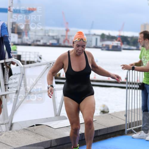 16.08.2026 - KN Förde Triathlon 2026 Antke Förster http://msf.ph/oto/9998380 16.08.2026 12:55:30 Schwimmen 747, 726, 738, 739 meine-sportfotos.de