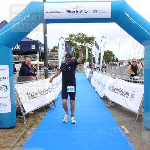 16.08.2026 - KN Förde Triathlon 2026 Markus Tischler http://msf.ph/oto/9998428 16.08.2026 12:06:11 Ziel 328, 328 meine-sportfotos.de