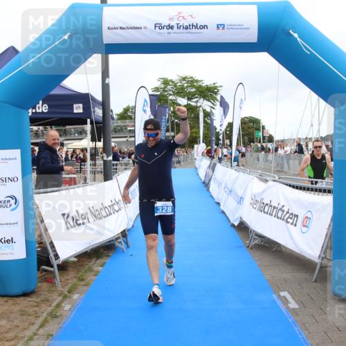 16.08.2026 - KN Förde Triathlon 2026 Markus Tischler http://msf.ph/oto/9998430 16.08.2026 12:06:11 Ziel 328, 328 meine-sportfotos.de