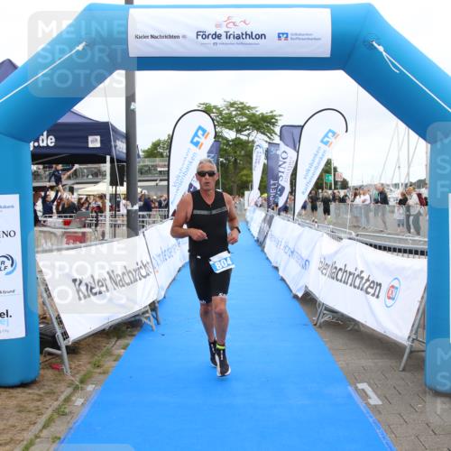 16.08.2026 - KN Förde Triathlon 2026 Markus Tischler http://msf.ph/oto/9998440 16.08.2026 12:06:32 Ziel 804, 804 meine-sportfotos.de