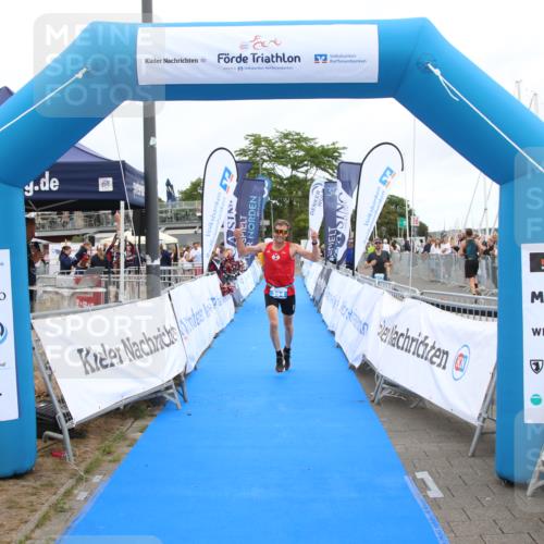 16.08.2026 - KN Förde Triathlon 2026 Markus Tischler http://msf.ph/oto/9998478 16.08.2026 12:07:06 Ziel 354, 383, 354, 383 meine-sportfotos.de