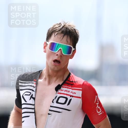16.08.2026 - KN Förde Triathlon 2026 Antke Förster http://msf.ph/oto/9998488 16.08.2026 13:22:54 Laufen  meine-sportfotos.de