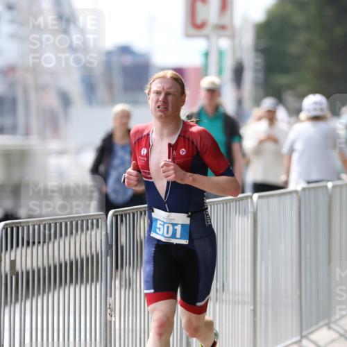 16.08.2026 - KN Förde Triathlon 2026 Antke Förster http://msf.ph/oto/9998491 16.08.2026 13:23:01 Laufen  meine-sportfotos.de