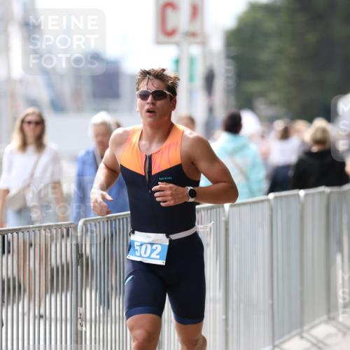 16.08.2026 - KN Förde Triathlon 2026 Antke Förster http://msf.ph/oto/9998540 16.08.2026 13:26:02 Laufen  meine-sportfotos.de
