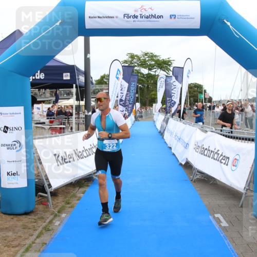 16.08.2026 - KN Förde Triathlon 2026 Markus Tischler http://msf.ph/oto/9998553 16.08.2026 12:07:26 Ziel 322, 322 meine-sportfotos.de