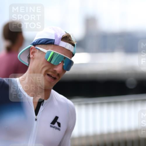 16.08.2026 - KN Förde Triathlon 2026 Antke Förster http://msf.ph/oto/9998563 16.08.2026 13:26:33 Laufen  meine-sportfotos.de
