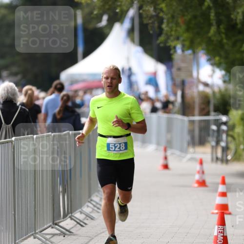 16.08.2026 - KN Förde Triathlon 2026 Antke Förster http://msf.ph/oto/9998571 16.08.2026 13:27:13 Laufen  meine-sportfotos.de