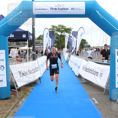 16.08.2026 - KN Förde Triathlon 2026 Markus Tischler http://msf.ph/oto/9998572 16.08.2026 12:07:52 Ziel 371, 371 meine-sportfotos.de