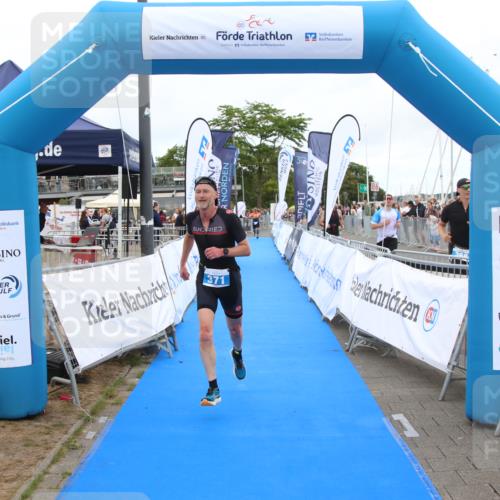 16.08.2026 - KN Förde Triathlon 2026 Markus Tischler http://msf.ph/oto/9998583 16.08.2026 12:07:52 Ziel 371, 371 meine-sportfotos.de
