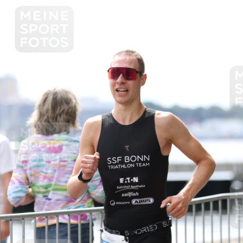 16.08.2026 - KN Förde Triathlon 2026 Antke Förster http://msf.ph/oto/9998584 16.08.2026 13:27:49 Laufen  meine-sportfotos.de