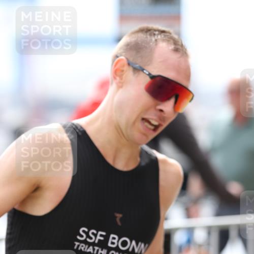 16.08.2026 - KN Förde Triathlon 2026 Antke Förster http://msf.ph/oto/9998587 16.08.2026 13:27:51 Laufen  meine-sportfotos.de