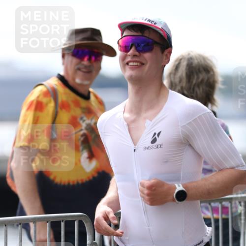 16.08.2026 - KN Förde Triathlon 2026 Antke Förster http://msf.ph/oto/9998592 16.08.2026 13:28:01 Laufen  meine-sportfotos.de