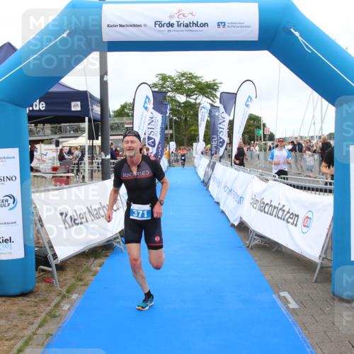 16.08.2026 - KN Förde Triathlon 2026 Markus Tischler http://msf.ph/oto/9998593 16.08.2026 12:07:52 Ziel 371, 371 meine-sportfotos.de