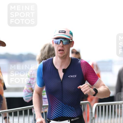 16.08.2026 - KN Förde Triathlon 2026 Antke Förster http://msf.ph/oto/9998599 16.08.2026 13:28:09 Laufen  meine-sportfotos.de