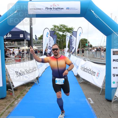 16.08.2026 - KN Förde Triathlon 2026 Markus Tischler http://msf.ph/oto/9998635 16.08.2026 12:08:01 Ziel 345, 345 meine-sportfotos.de