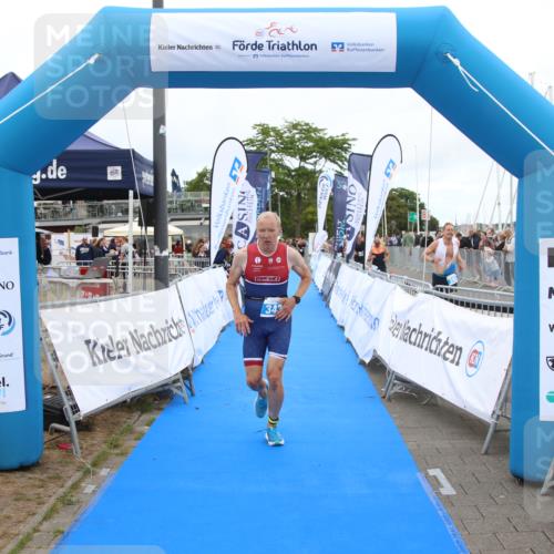 16.08.2026 - KN Förde Triathlon 2026 Markus Tischler http://msf.ph/oto/9998681 16.08.2026 12:08:15 Ziel 343, 343 meine-sportfotos.de