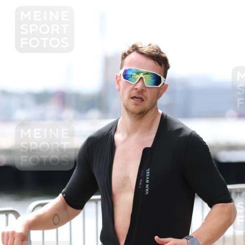 16.08.2026 - KN Förde Triathlon 2026 Antke Förster http://msf.ph/oto/9998695 16.08.2026 13:30:57 Laufen  meine-sportfotos.de