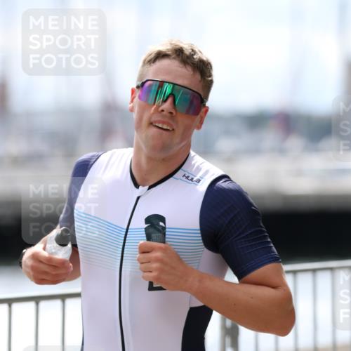 16.08.2026 - KN Förde Triathlon 2026 Antke Förster http://msf.ph/oto/9998702 16.08.2026 13:31:09 Laufen  meine-sportfotos.de