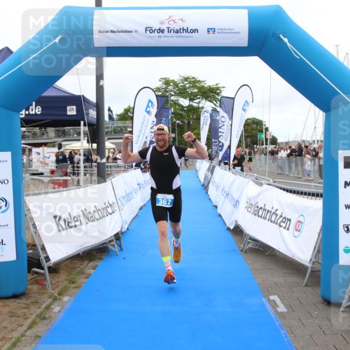 16.08.2026 - KN Förde Triathlon 2026 Markus Tischler http://msf.ph/oto/9998726 16.08.2026 12:08:31 Ziel 367, 367 meine-sportfotos.de