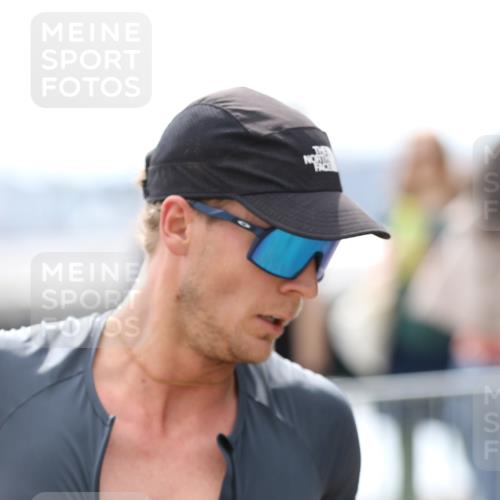 16.08.2026 - KN Förde Triathlon 2026 Antke Förster http://msf.ph/oto/9998734 16.08.2026 13:31:54 Laufen  meine-sportfotos.de