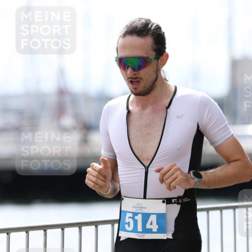 16.08.2026 - KN Förde Triathlon 2026 Antke Förster http://msf.ph/oto/9998759 16.08.2026 13:32:41 Laufen  meine-sportfotos.de